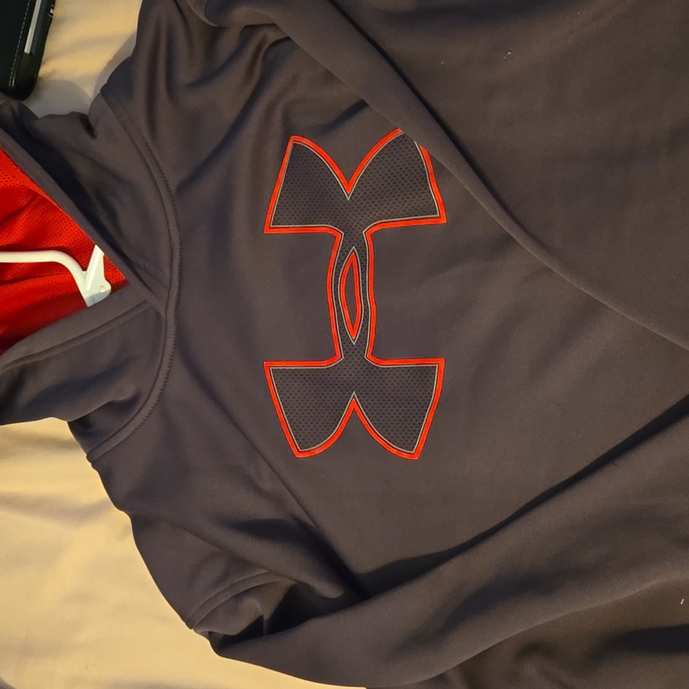 Under Armour, Men's XL, Gray and Red